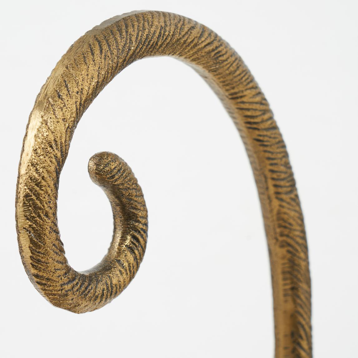 Antique brass monkey table lamp