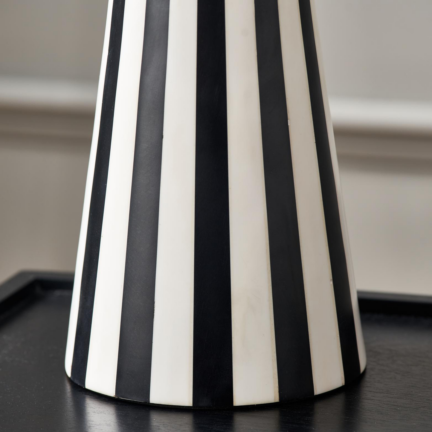 Black and white stripe, resin table lamp, Tall