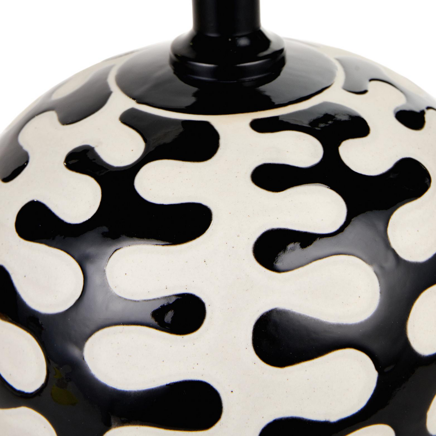 Black and white coral, ceramic table lamp, short