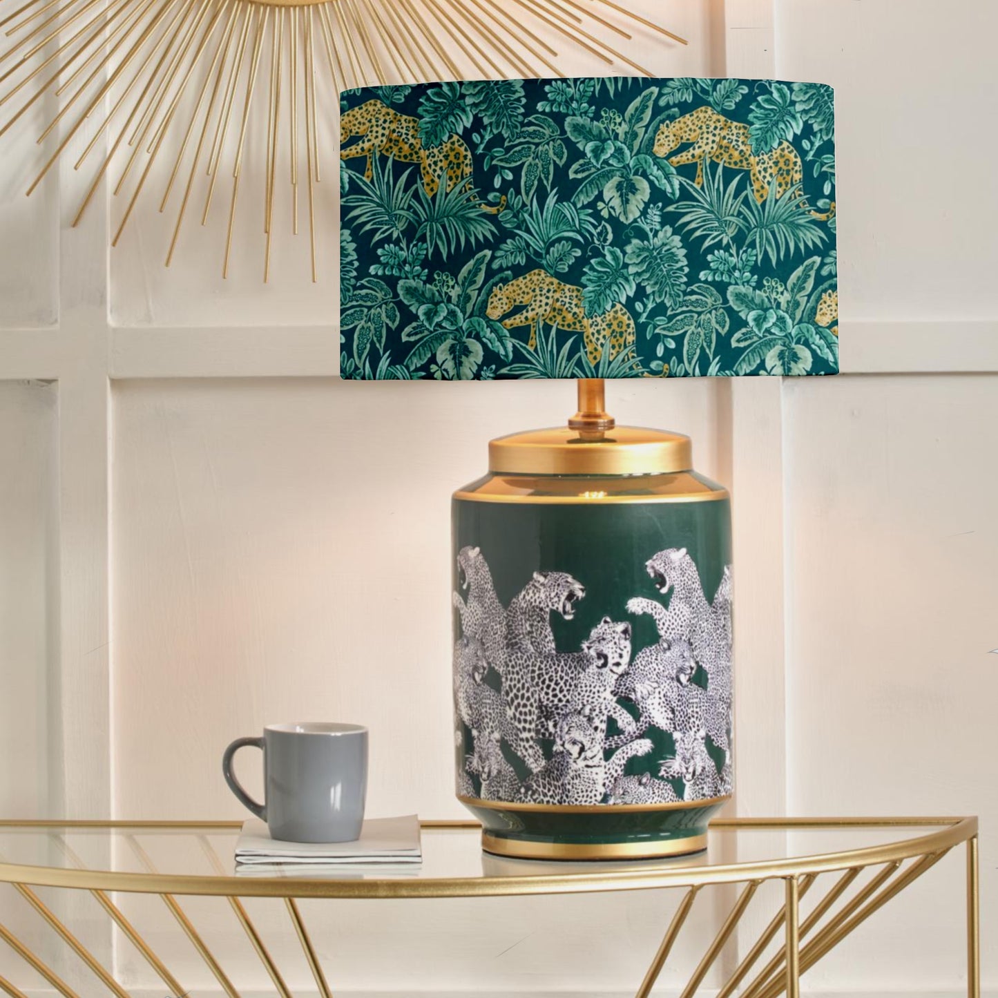 Green cheetah, ceramic table lamp